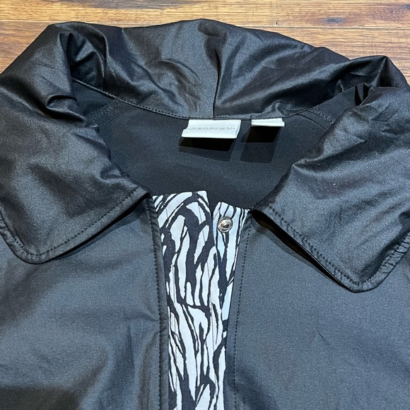 Chico’s Zenergy Jacket Size 2/Large - Picture 7 of 8